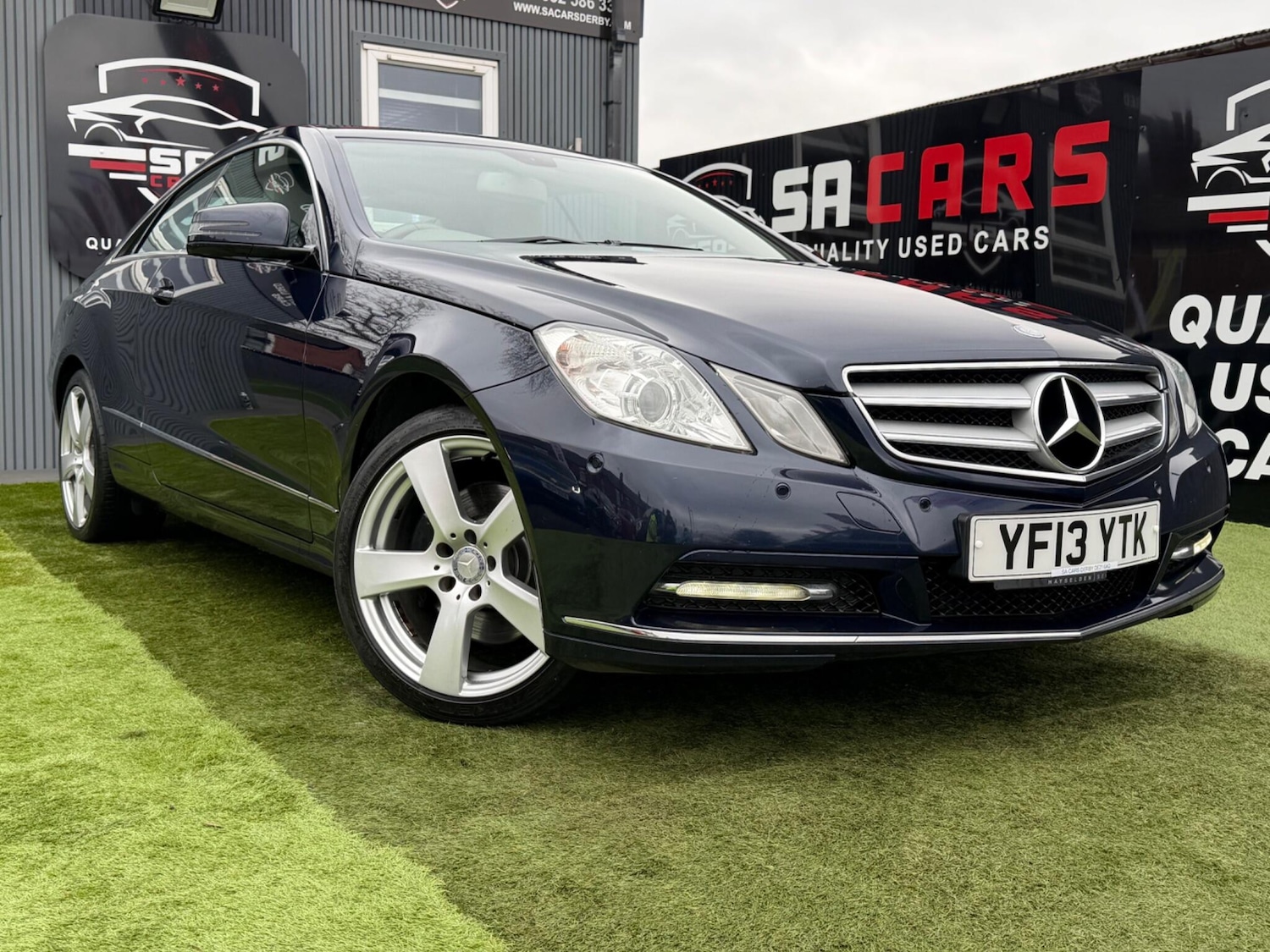 Used Mercedes-Benz E Class 2013 for sale - 77710377: Photo 9