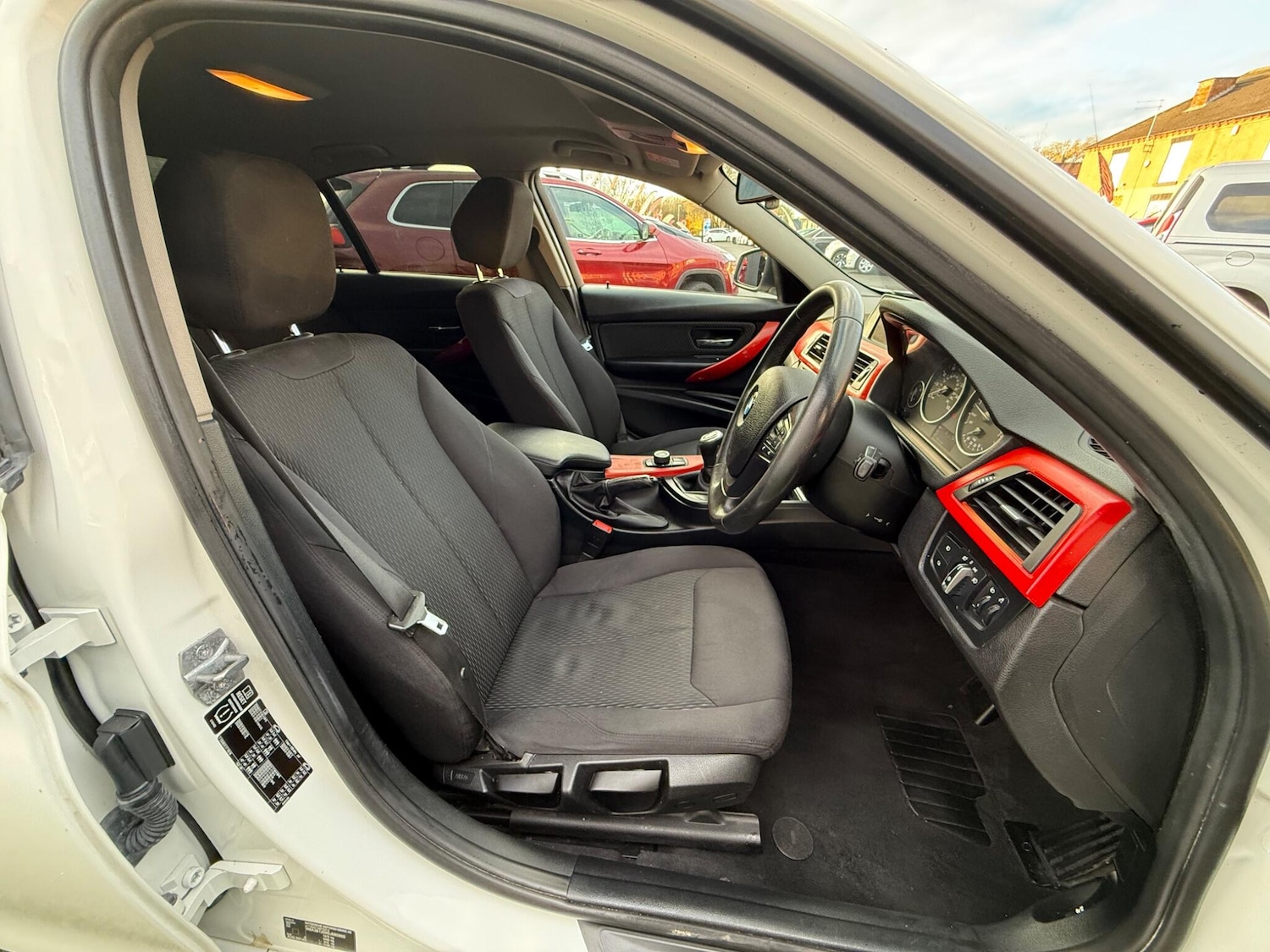 Used BMW 3 Series 2014 for sale - 77097729: Photo 4