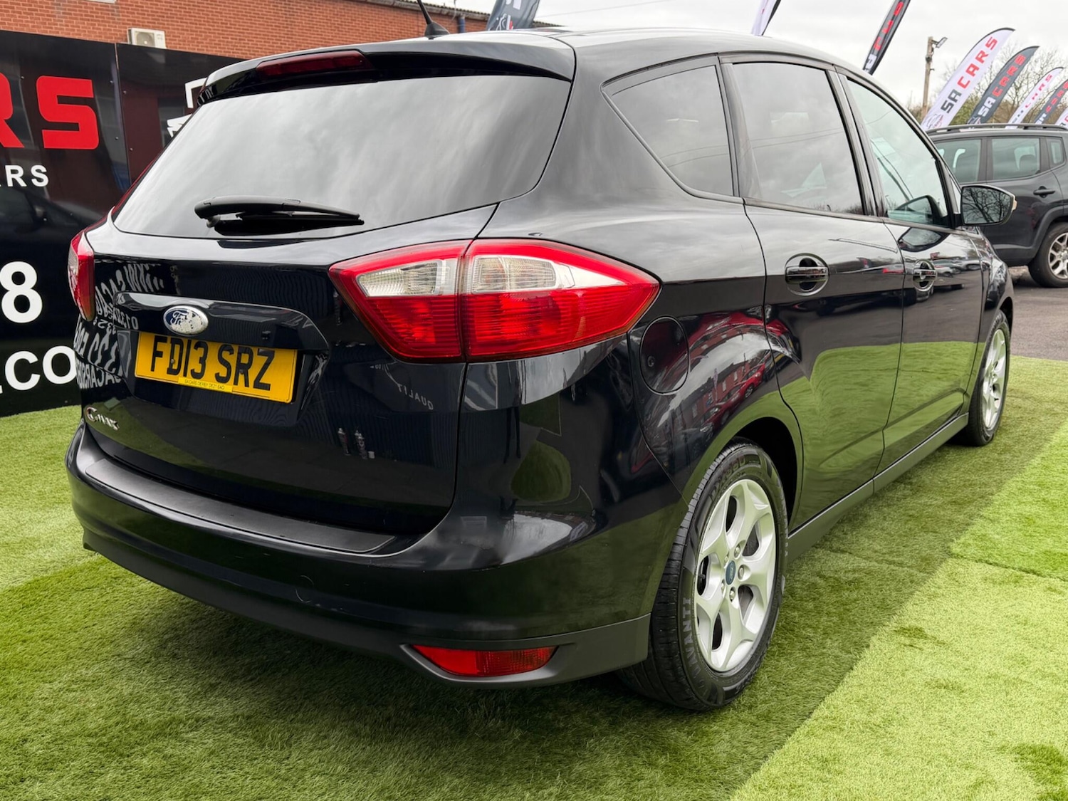 Used Ford C-Max 2013 for sale - 77646459: Photo 16