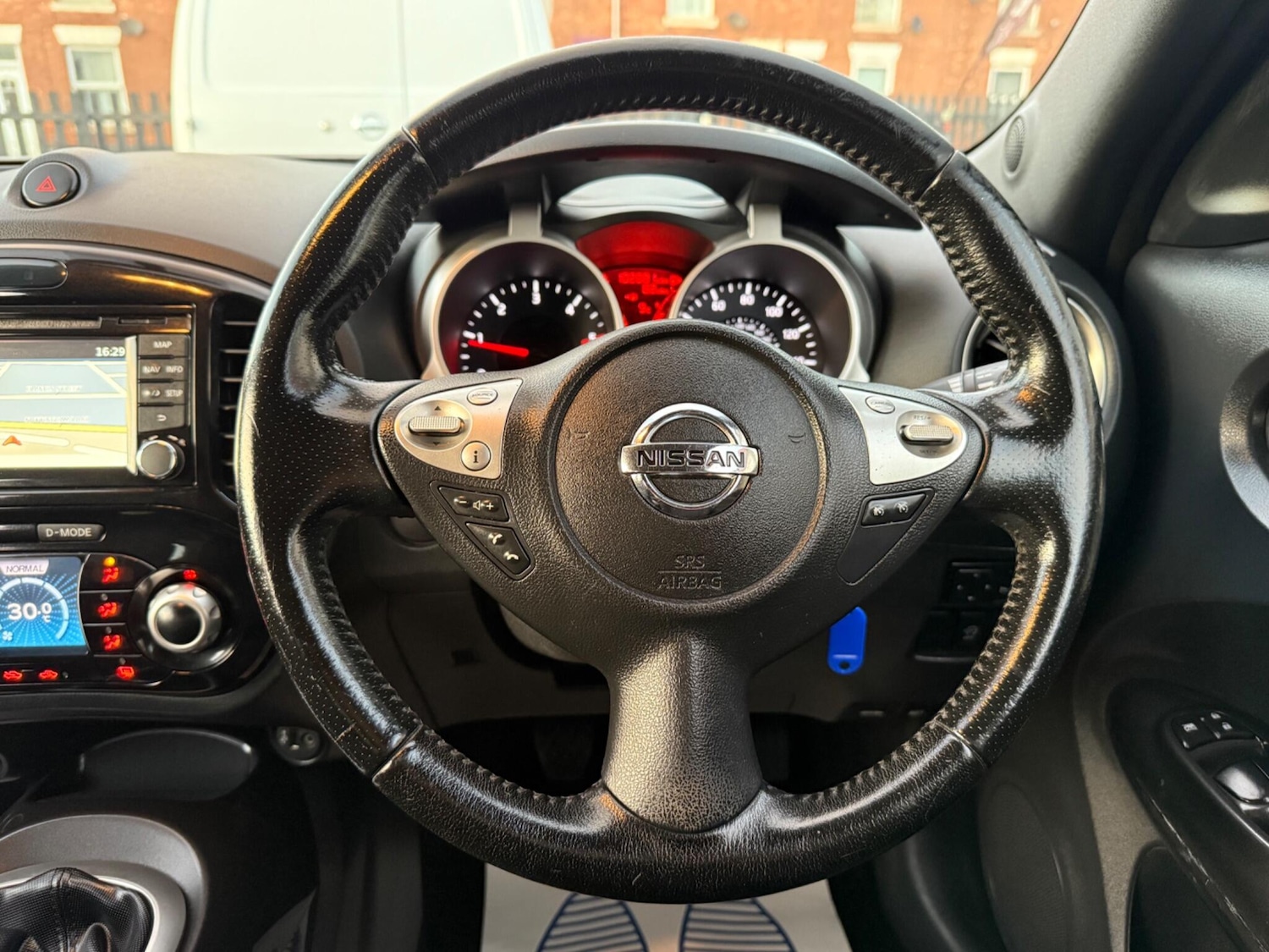 Used Nissan Juke 2014 for sale - 76446660: Photo 20