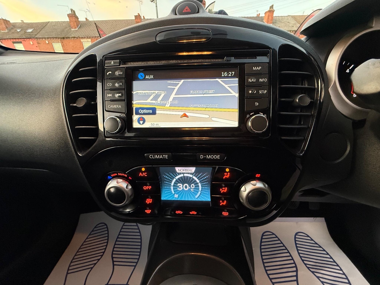 Used Nissan Juke 2014 for sale - 76446660: Photo 22