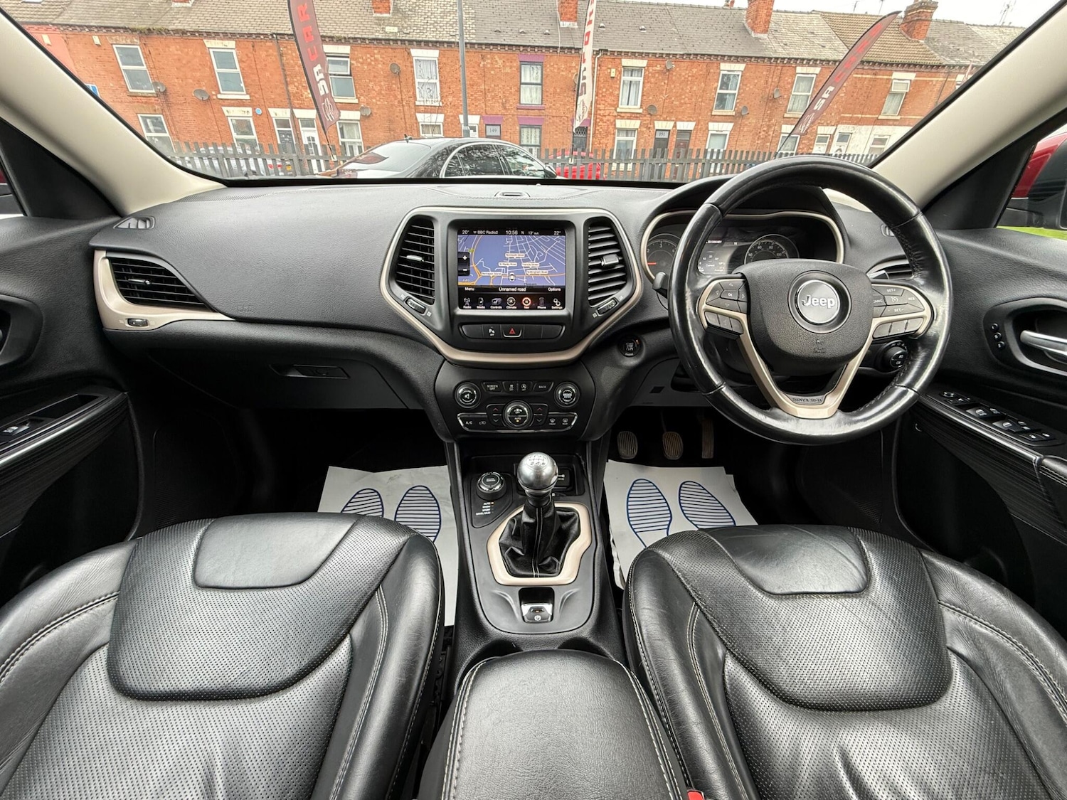 Used Jeep Cherokee 2014 for sale - 76703603: Photo 2