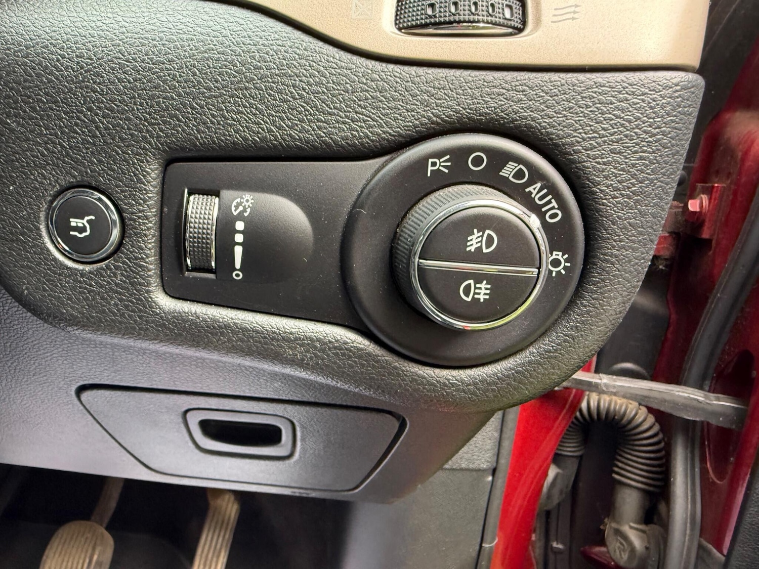 Used Jeep Cherokee 2014 for sale - 76703603: Photo 30