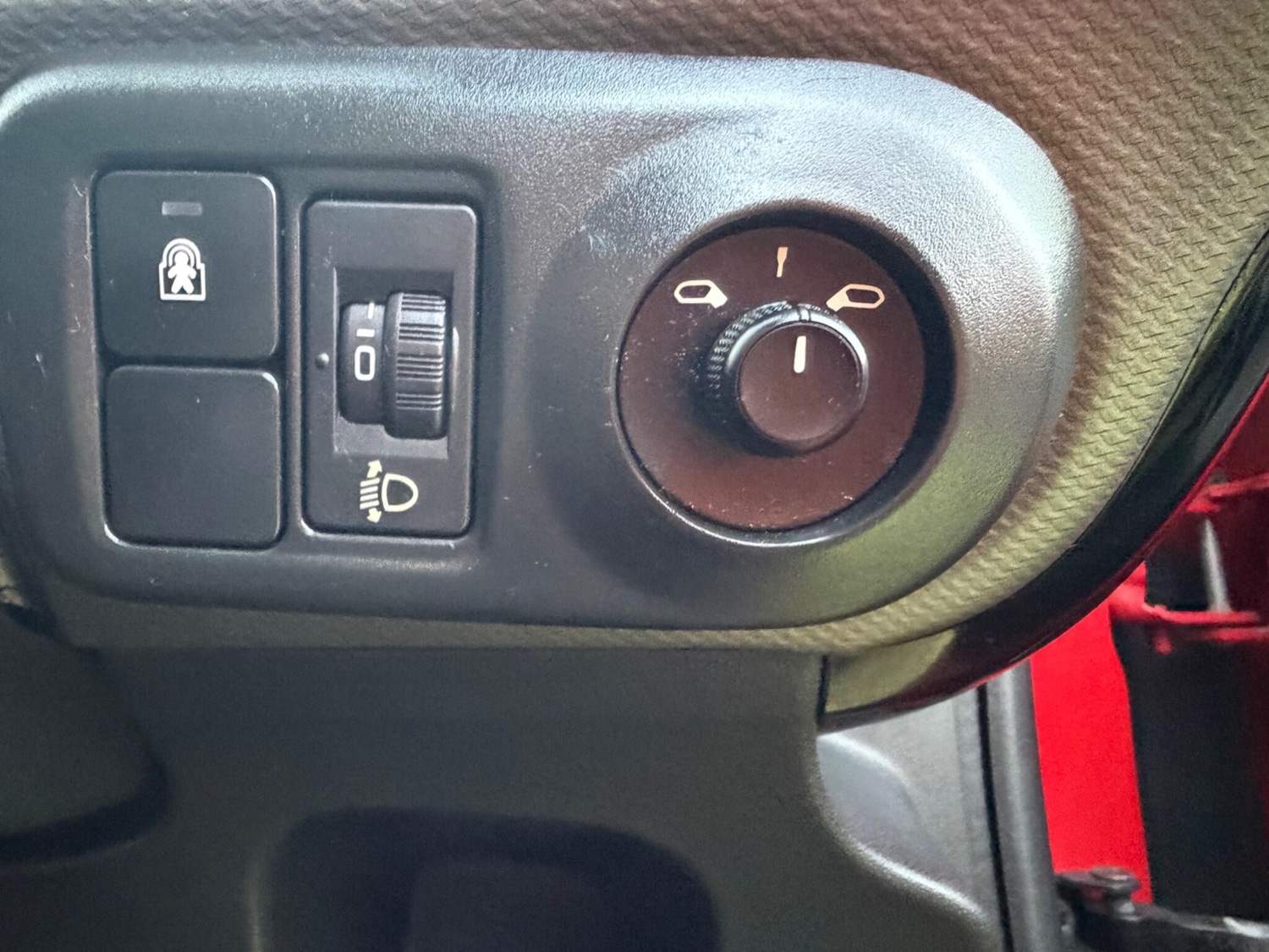 Used Citroen C4 Cactus for sale - 77768348: Photo 24