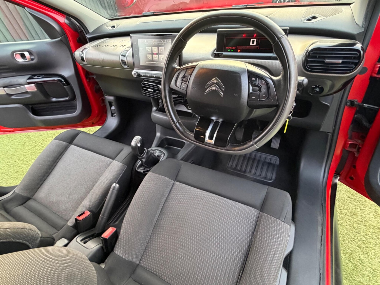 Used Citroen C4 Cactus for sale - 77768348: Photo 3