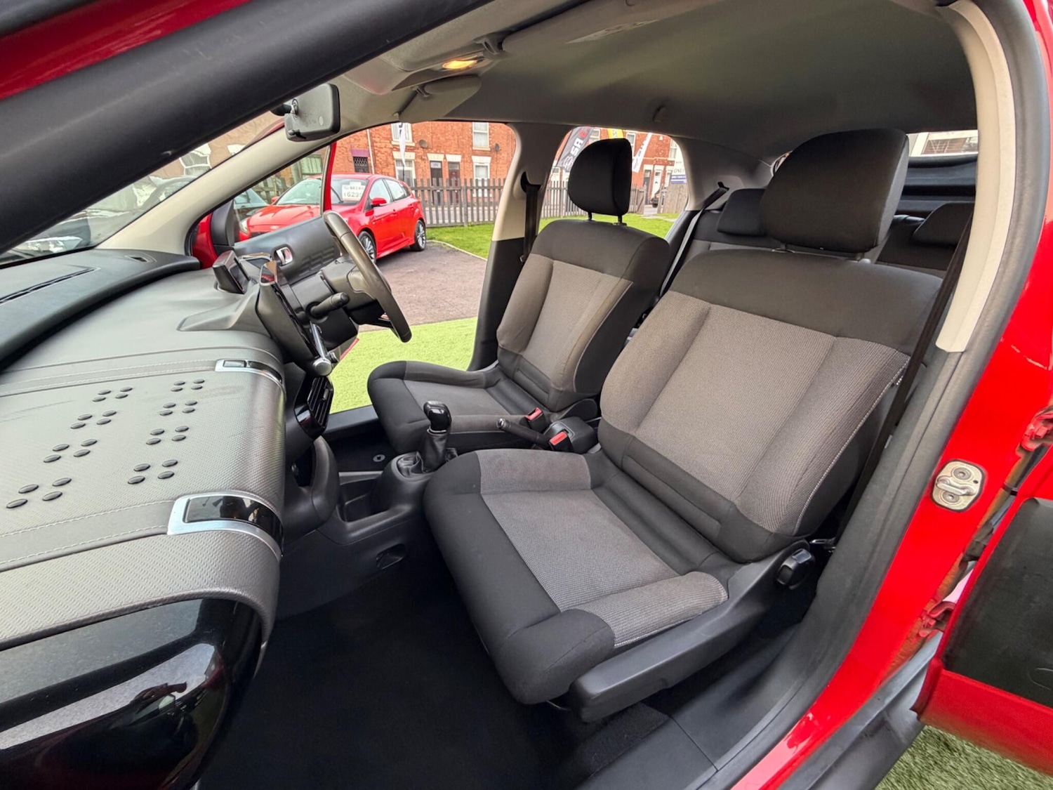 Used Citroen C4 Cactus for sale - 77768348: Photo 31