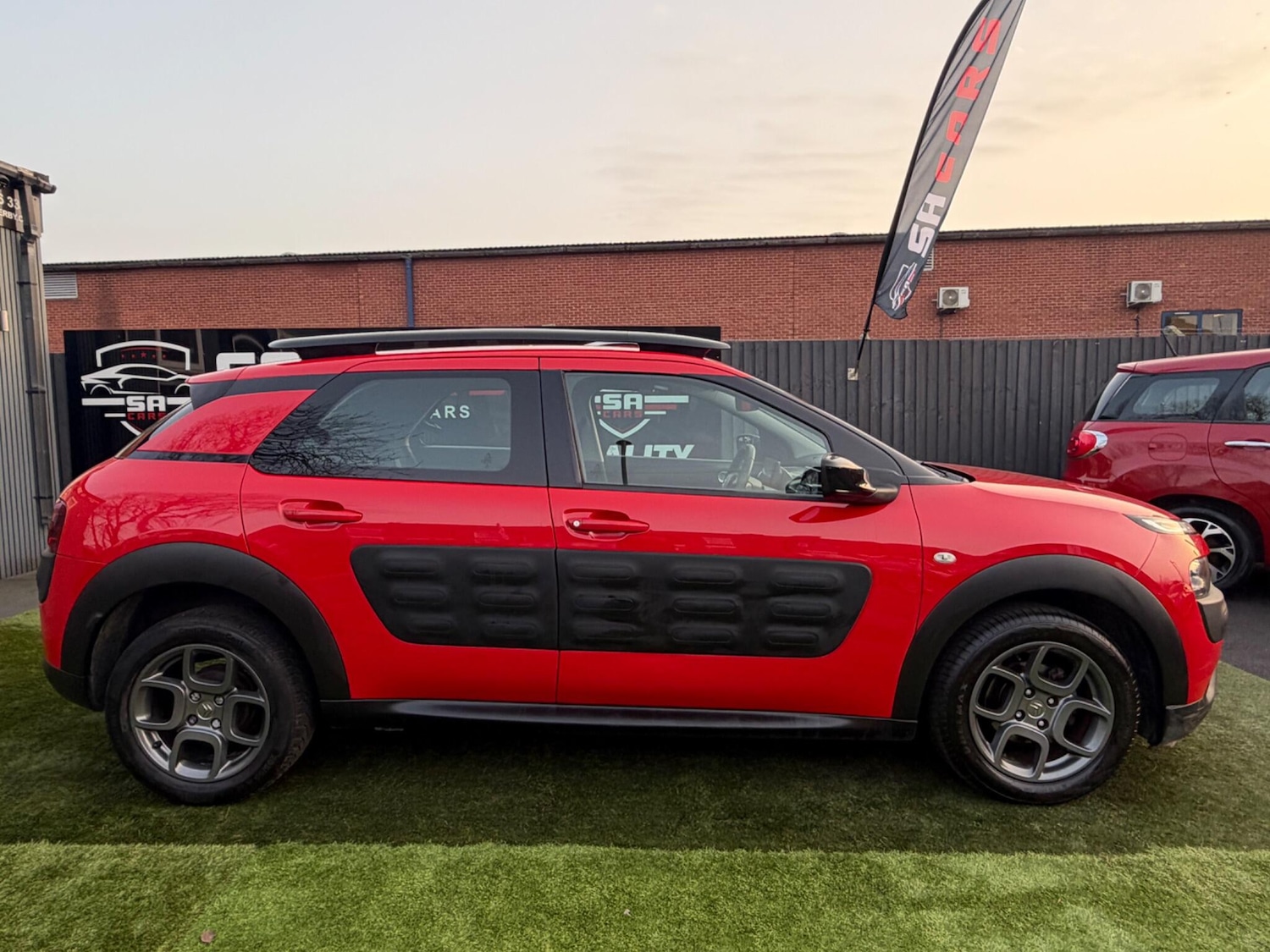 Used Citroen C4 Cactus for sale - 77768348: Photo 7