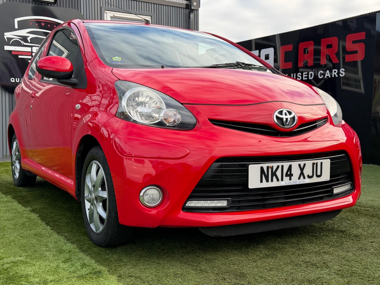 Used Toyota AYGO 2014 for sale - 77892849: Photo 11