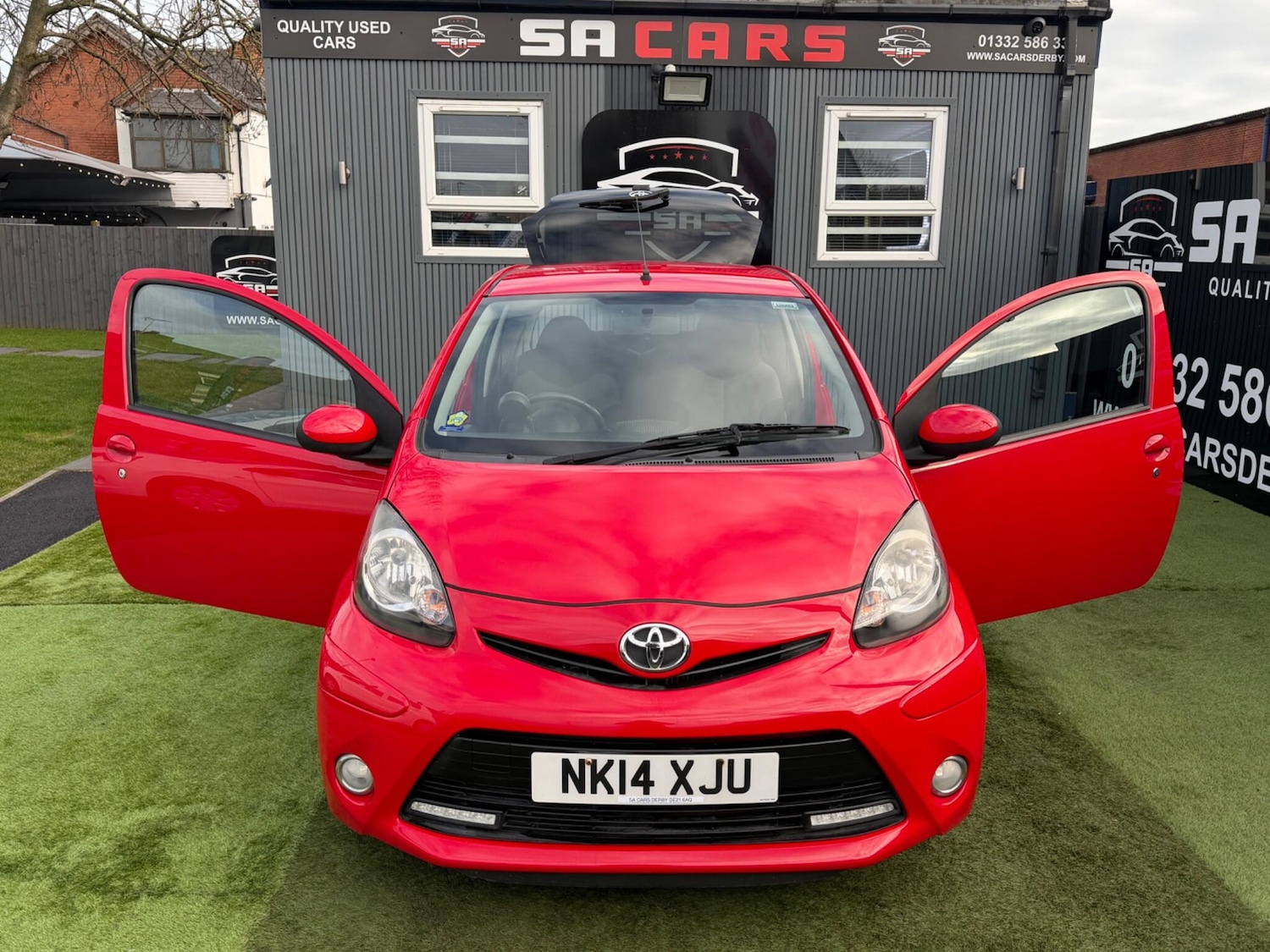 Used Toyota AYGO 2014 for sale - 77892849: Photo 5