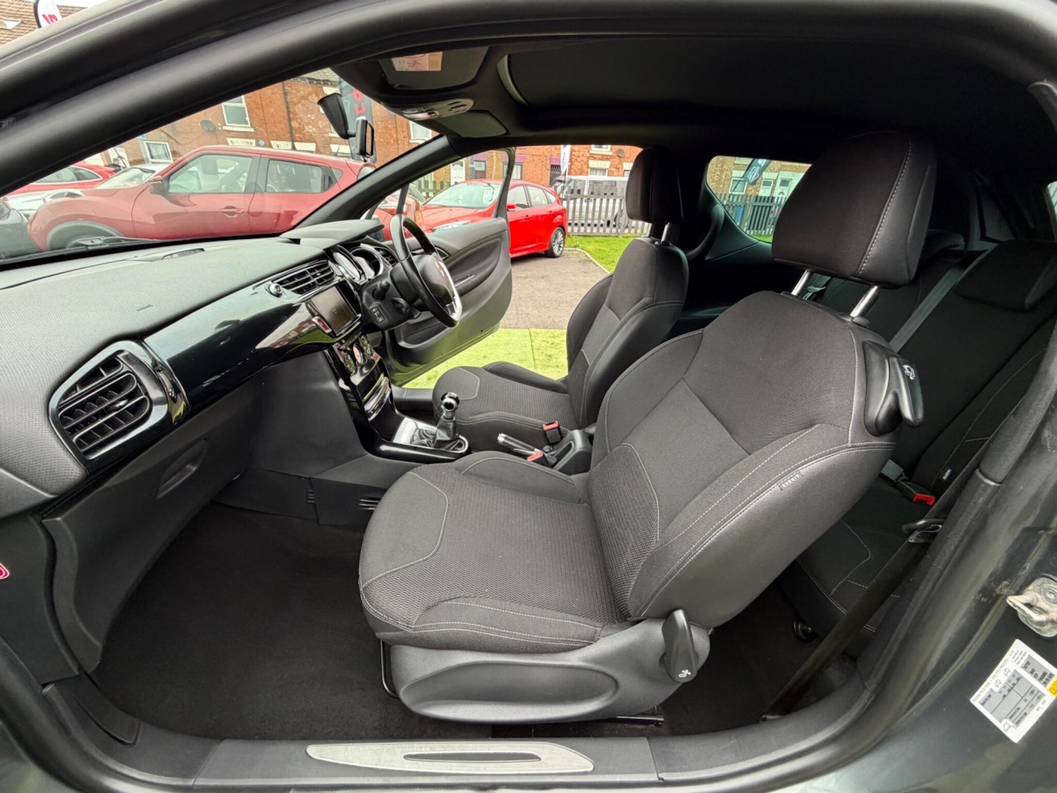 Used DS Automobiles DS 3 2015 for sale - 77783618: Photo 27