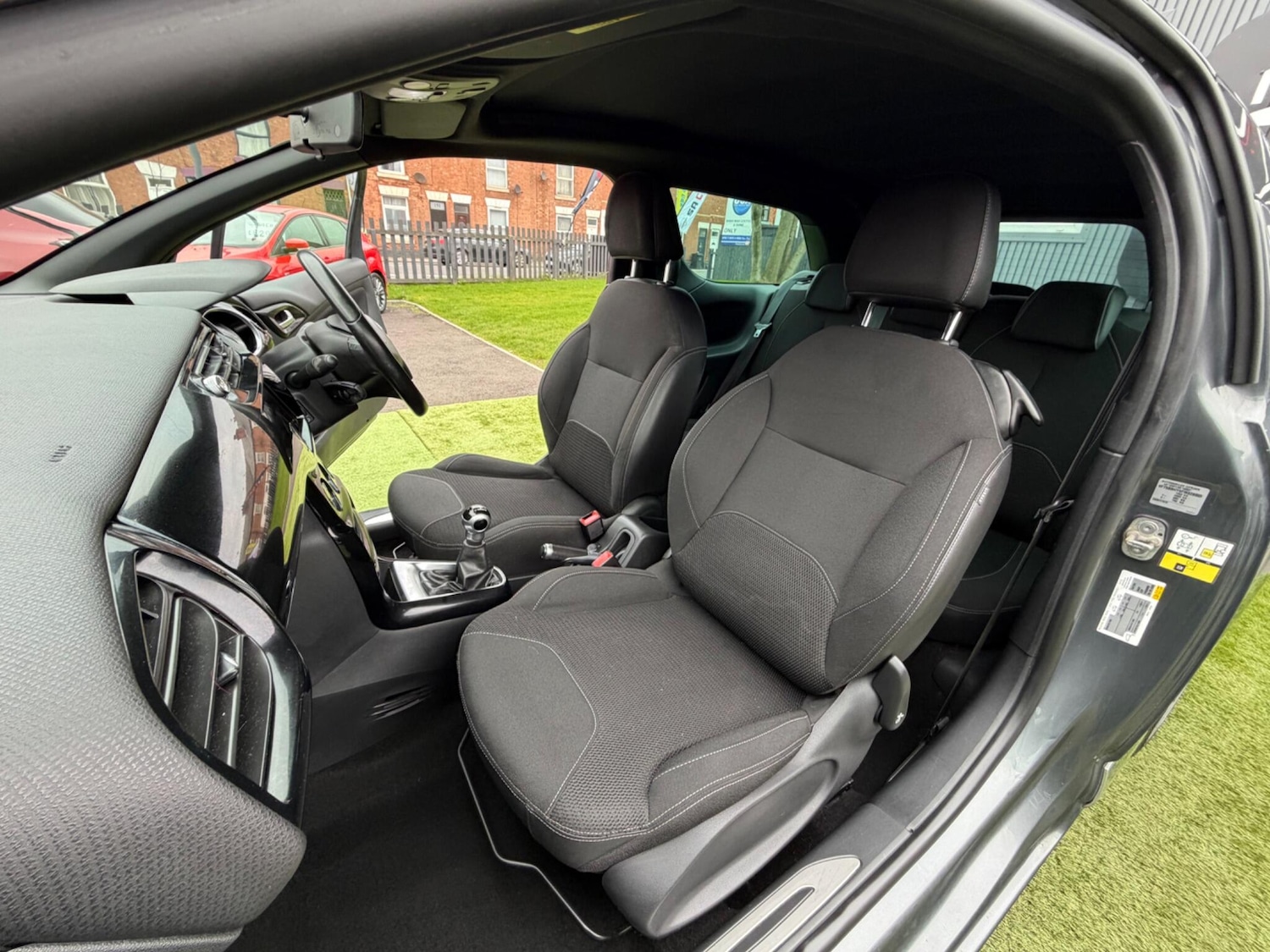 Used DS Automobiles DS 3 2015 for sale - 77783618: Photo 29