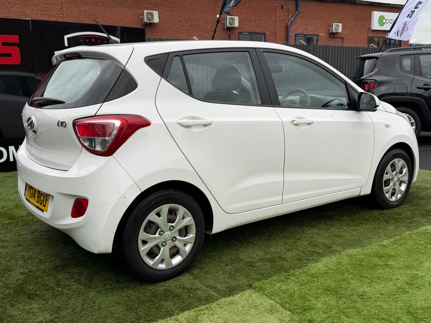 Used Hyundai i10 2014 for sale - 77305079: Photo 16