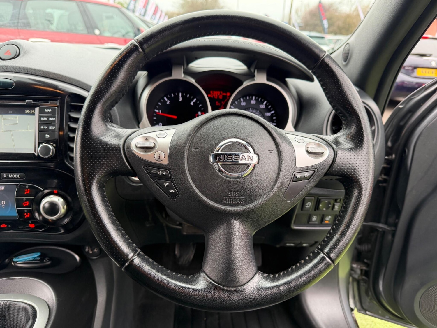 Used Nissan Juke 2014 for sale - 77783281: Photo 18