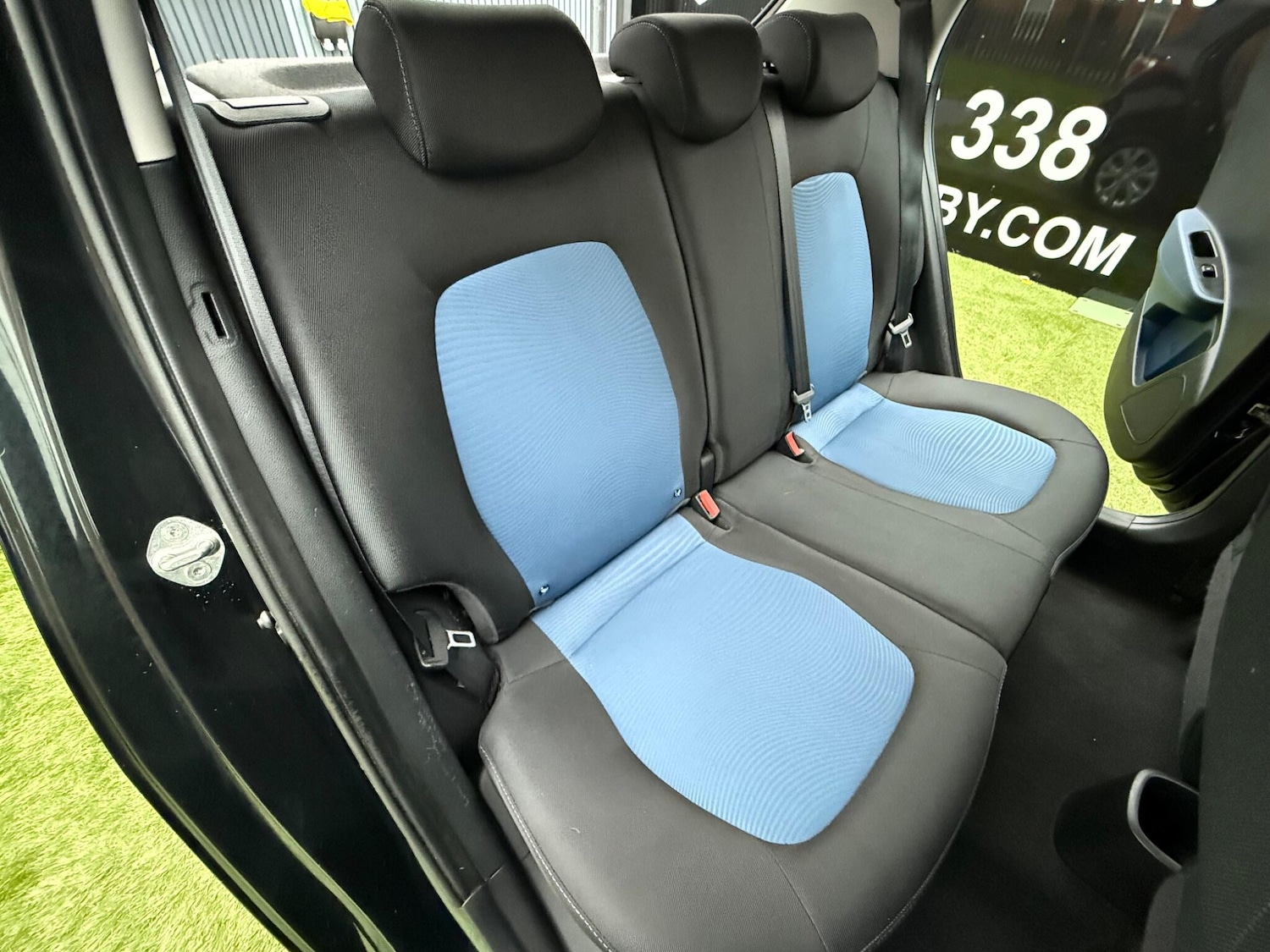 Used Hyundai i10 2015 for sale - 77040900: Photo 35