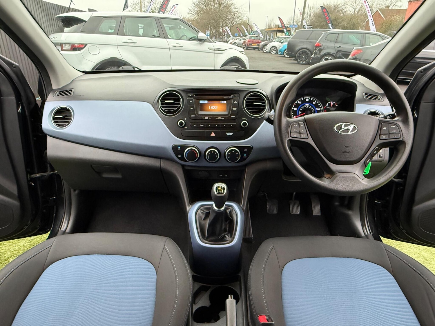 Used Hyundai i10 2015 for sale - 77040900: Photo 38