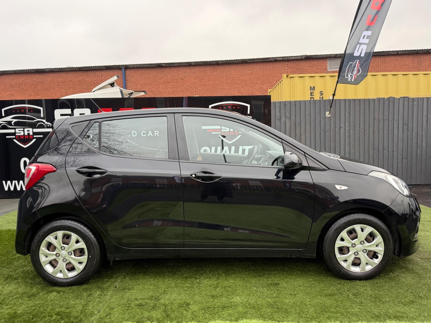 Used Hyundai i10 2015 for sale - 77040900: Photo 7
