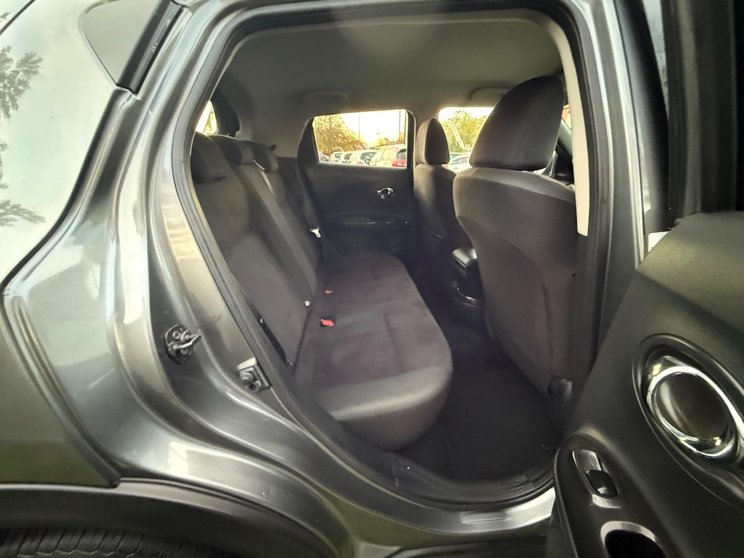 Used Nissan Juke 2014 for sale - 76703609: Photo 5