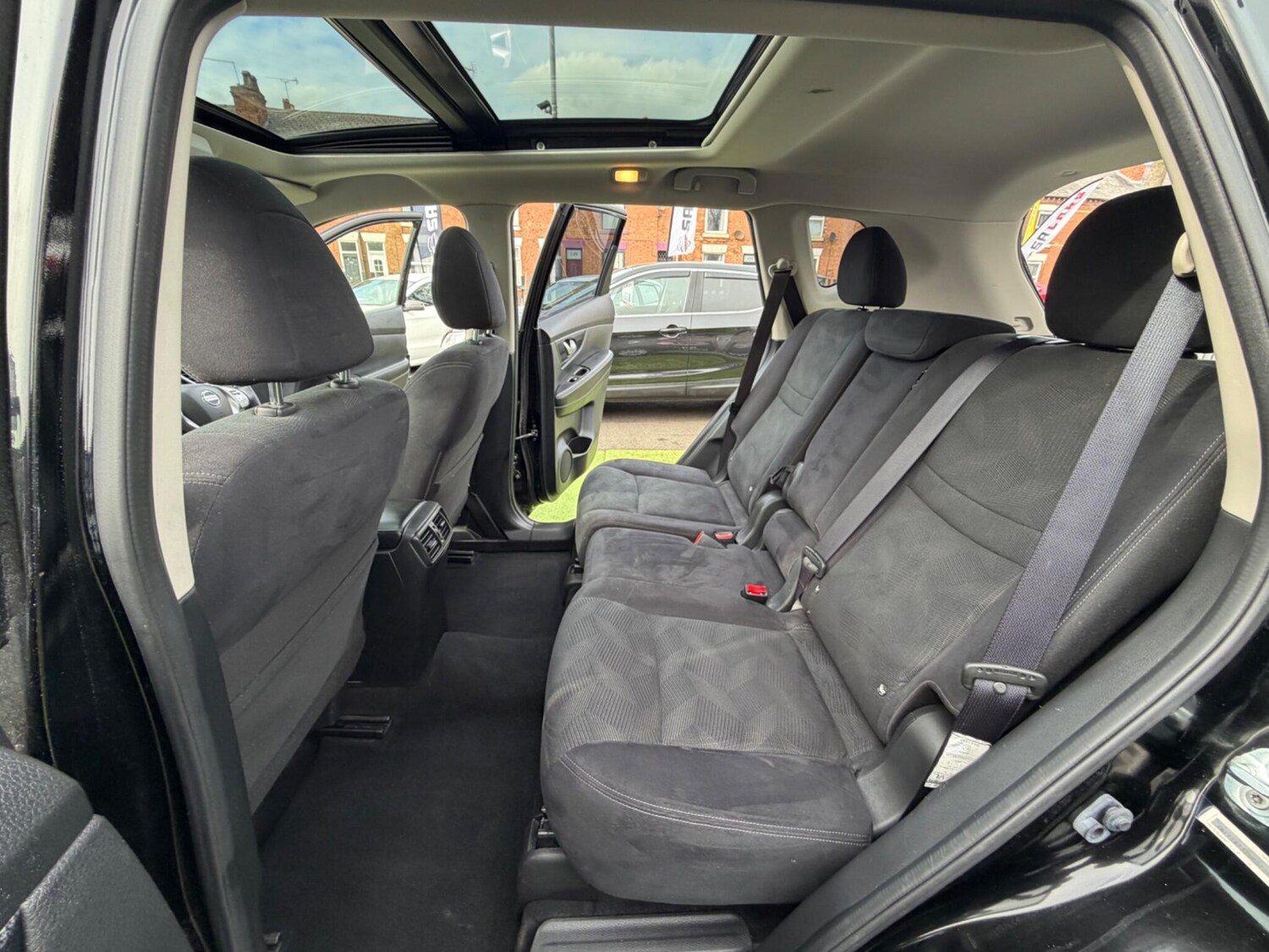 Used Nissan X-Trail 2016 for sale - 78204625: Photo 35