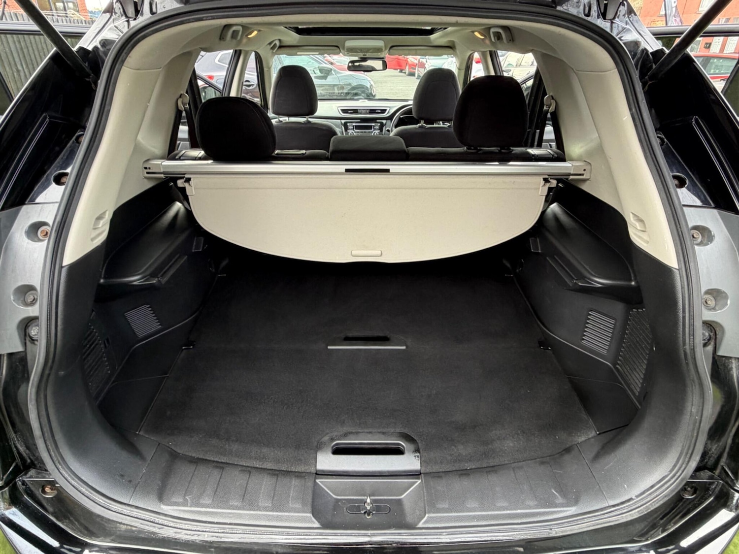 Used Nissan X-Trail 2016 for sale - 78204625: Photo 43