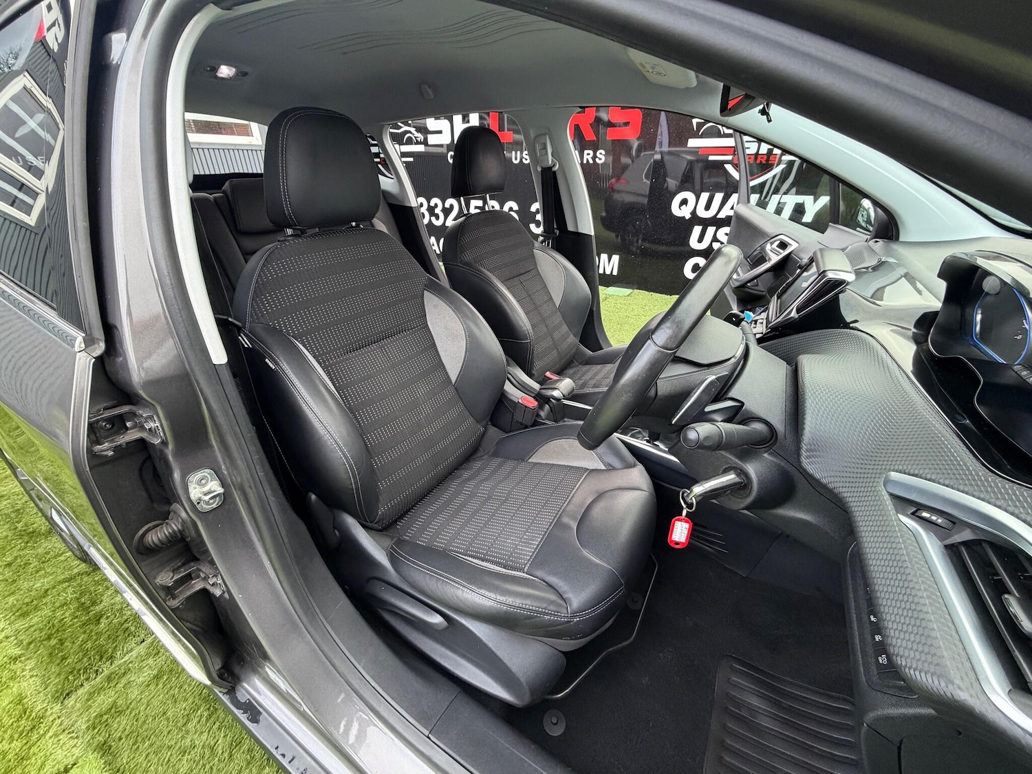 Used Peugeot 2008 2014 for sale - 77190555: Photo 17