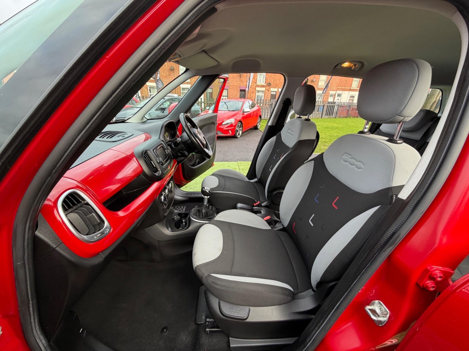 Used Fiat 500L 2018 for sale - 77658813: Photo 29