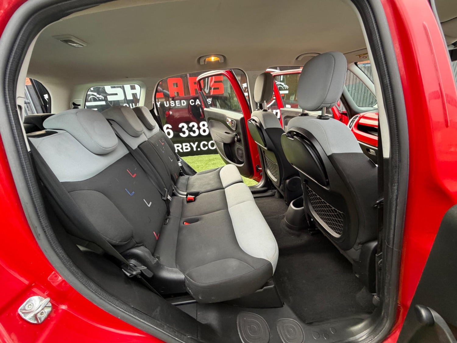 Used Fiat 500L 2018 for sale - 77658813: Photo 32