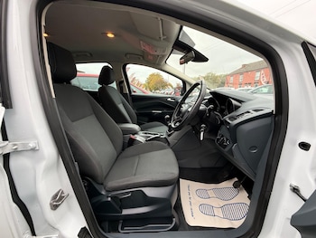 Used Ford C-Max 2014 for sale - 76251384: Photo