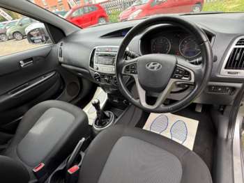 Used Hyundai i20 2013 for sale - 74477887: Photo