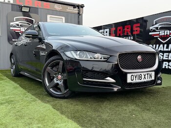 Used Jaguar XE 2018 for sale - 77768076: Photo