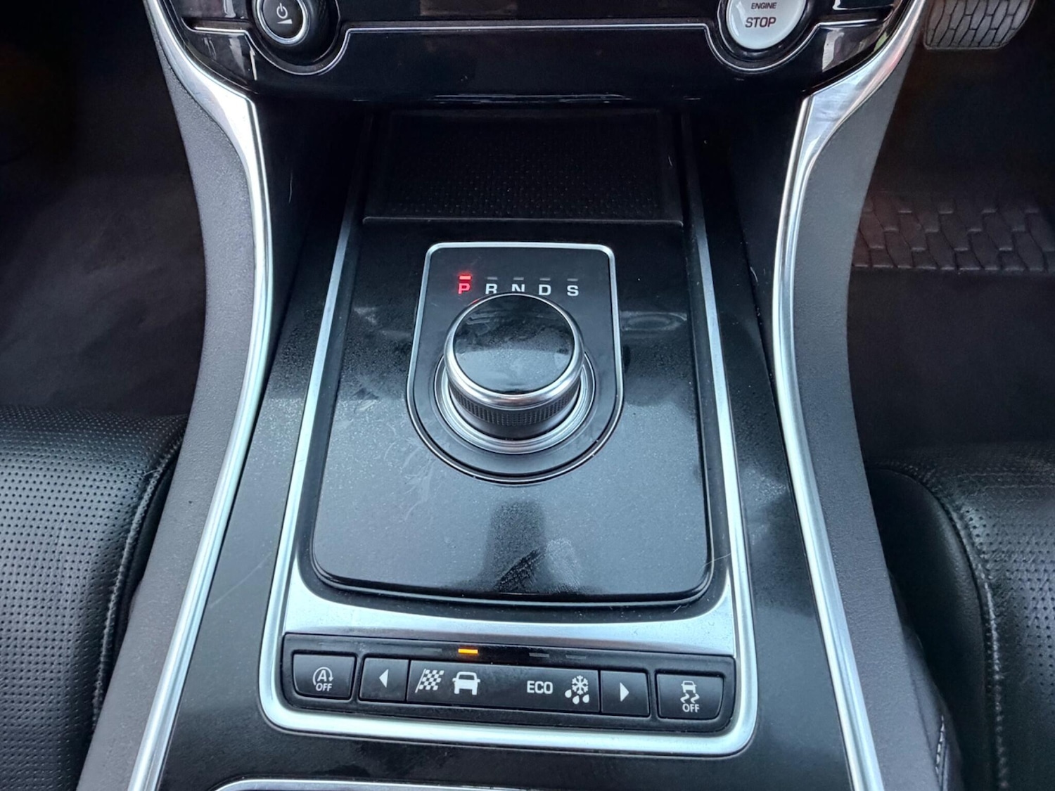 Used Jaguar XE for sale - 77768076: Photo 21