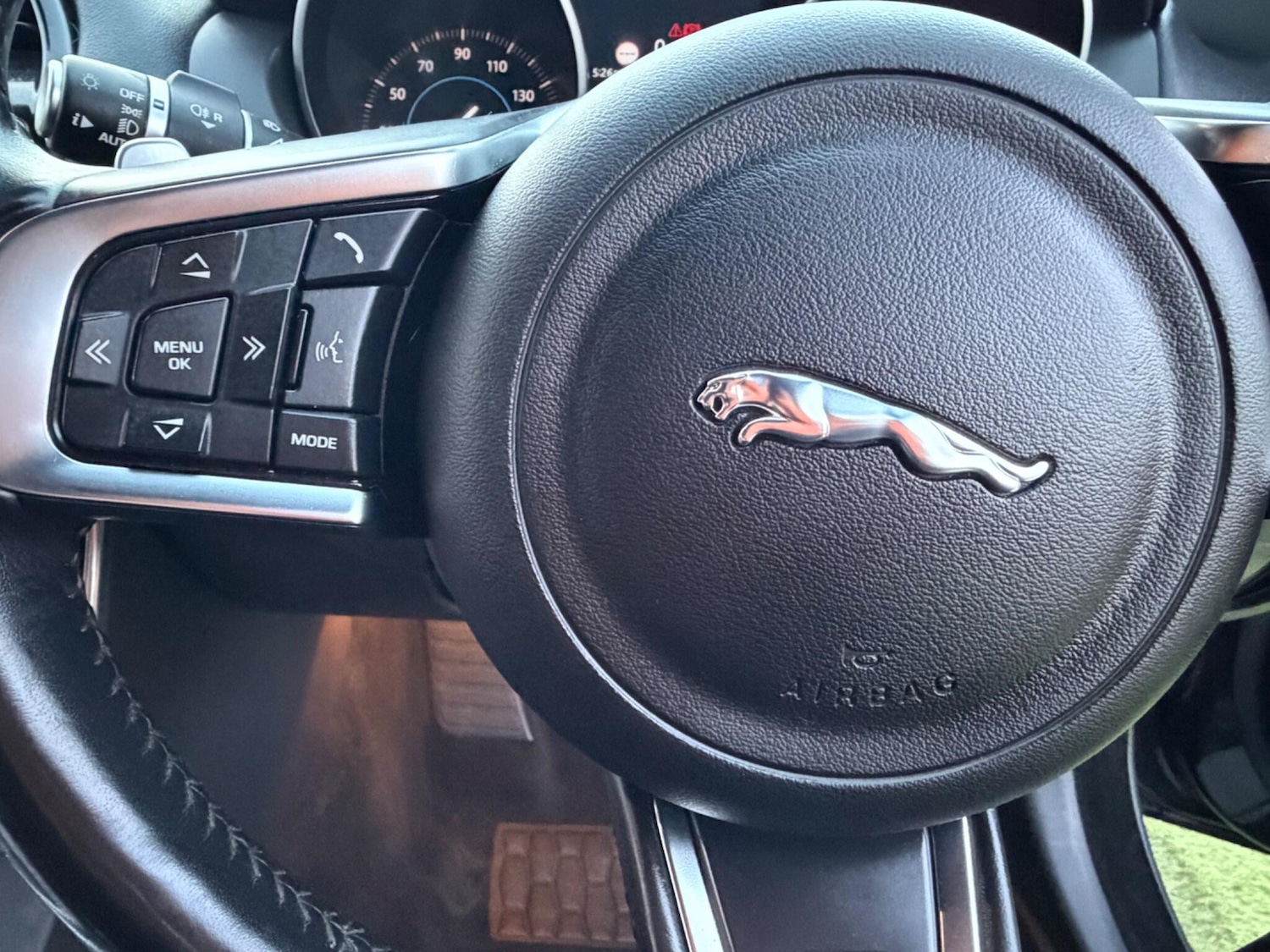 Used Jaguar XE for sale - 77768076: Photo 22