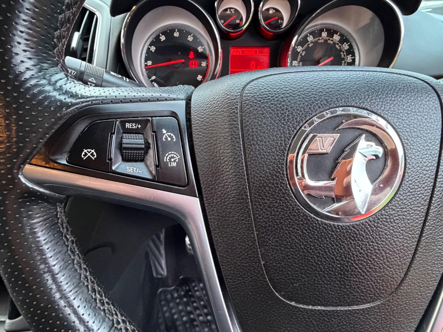 Used Vauxhall Zafira 2014 for sale - 77479233: Photo 22