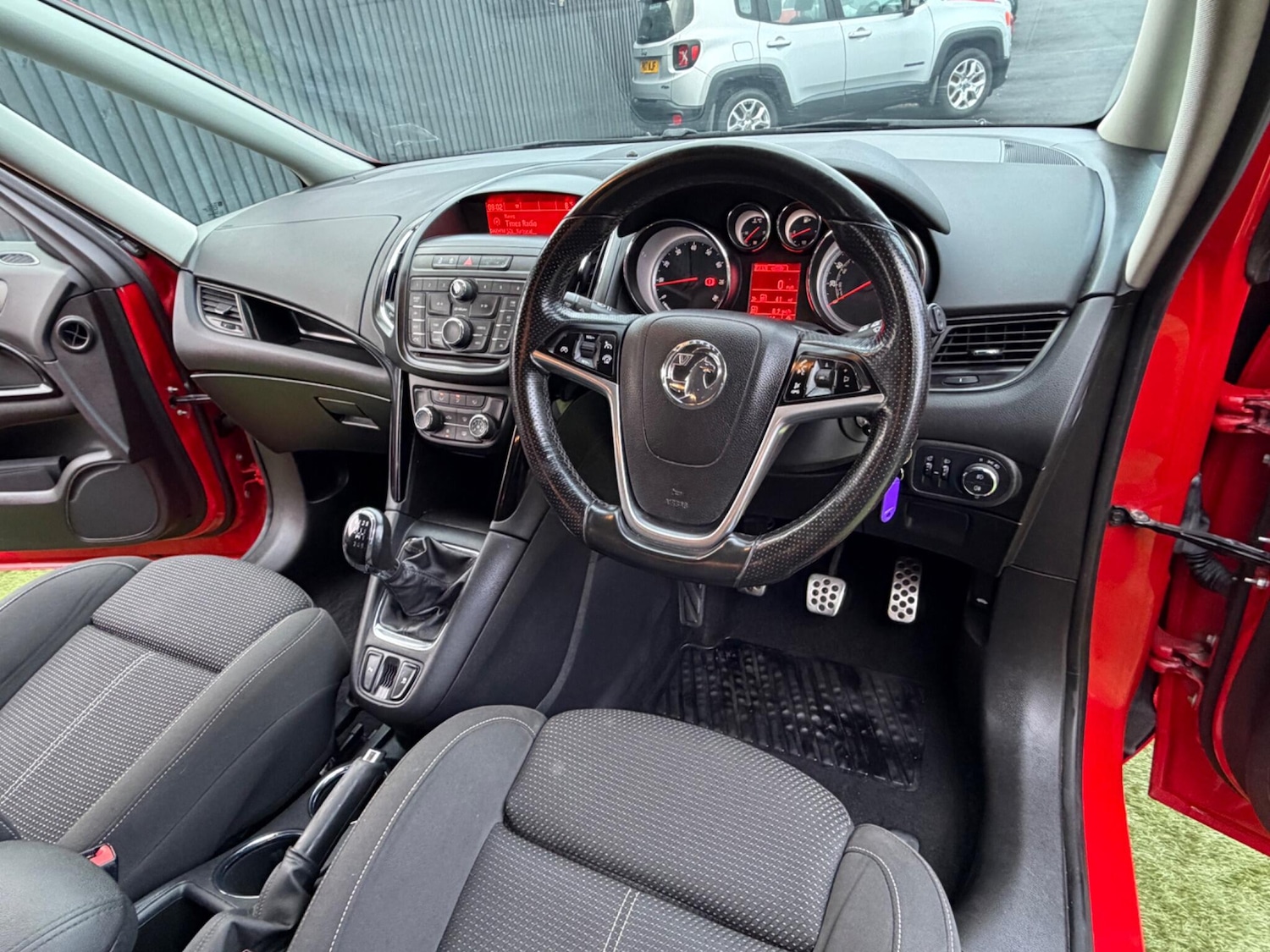 Used Vauxhall Zafira 2014 for sale - 77479233: Photo 3