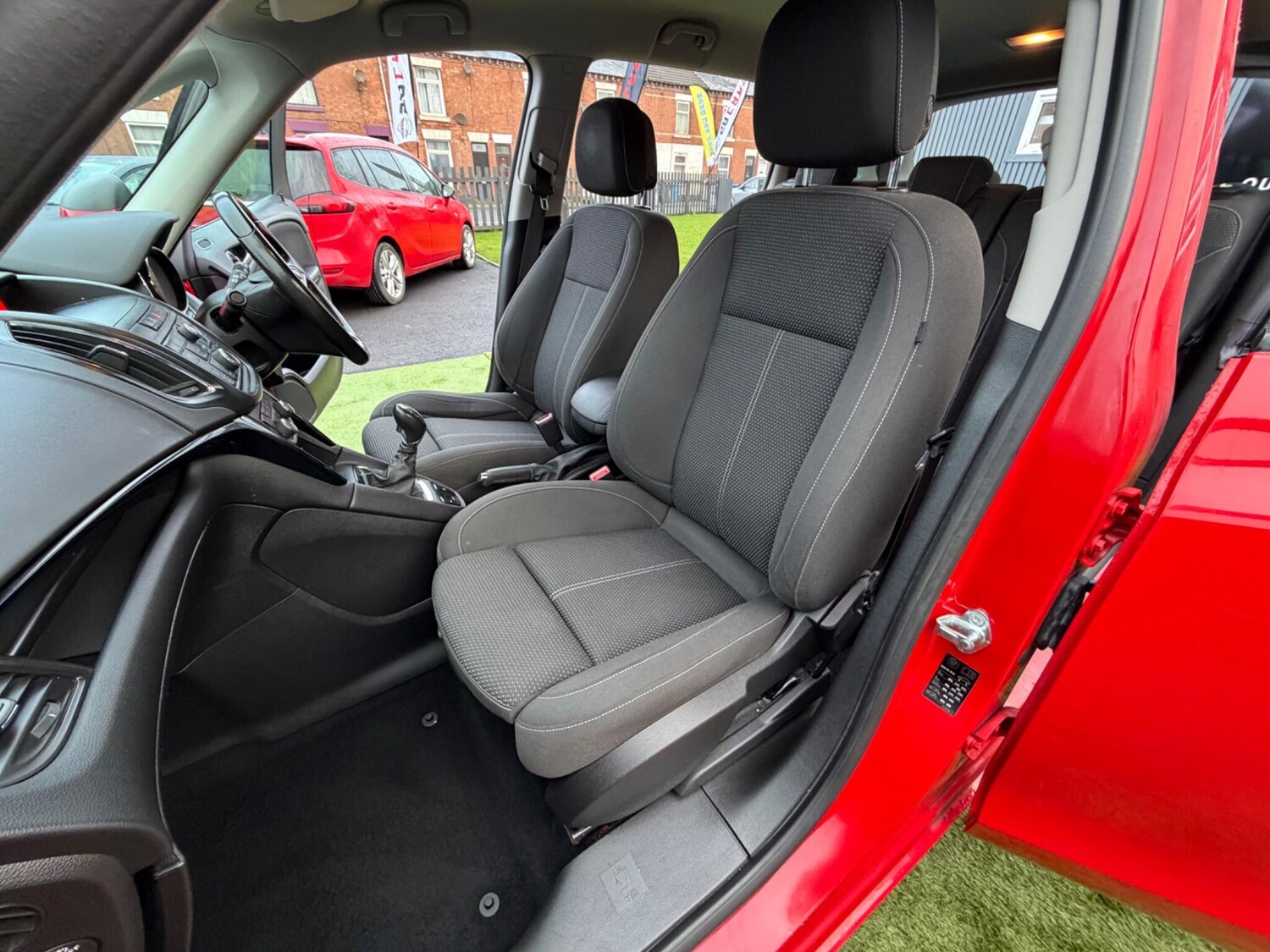 Used Vauxhall Zafira 2014 for sale - 77479233: Photo 33