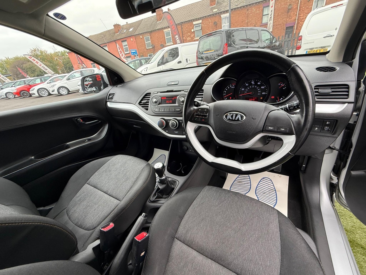 Used Kia Picanto 2016 for sale - 76703596: Photo 3