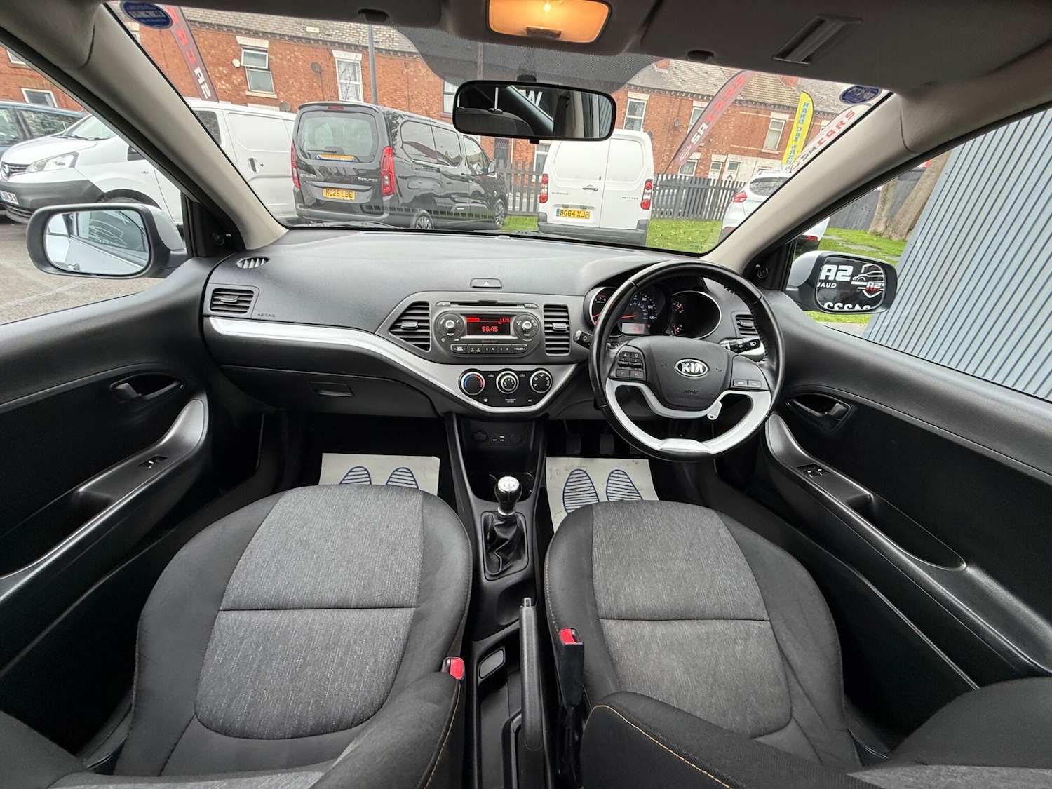 Used Kia Picanto 2016 for sale - 76703596: Photo 30