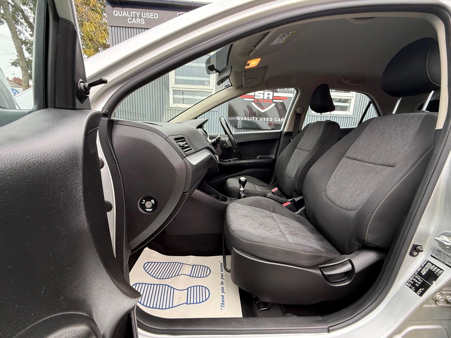 Used Kia Picanto 2016 for sale - 76703596: Photo 38