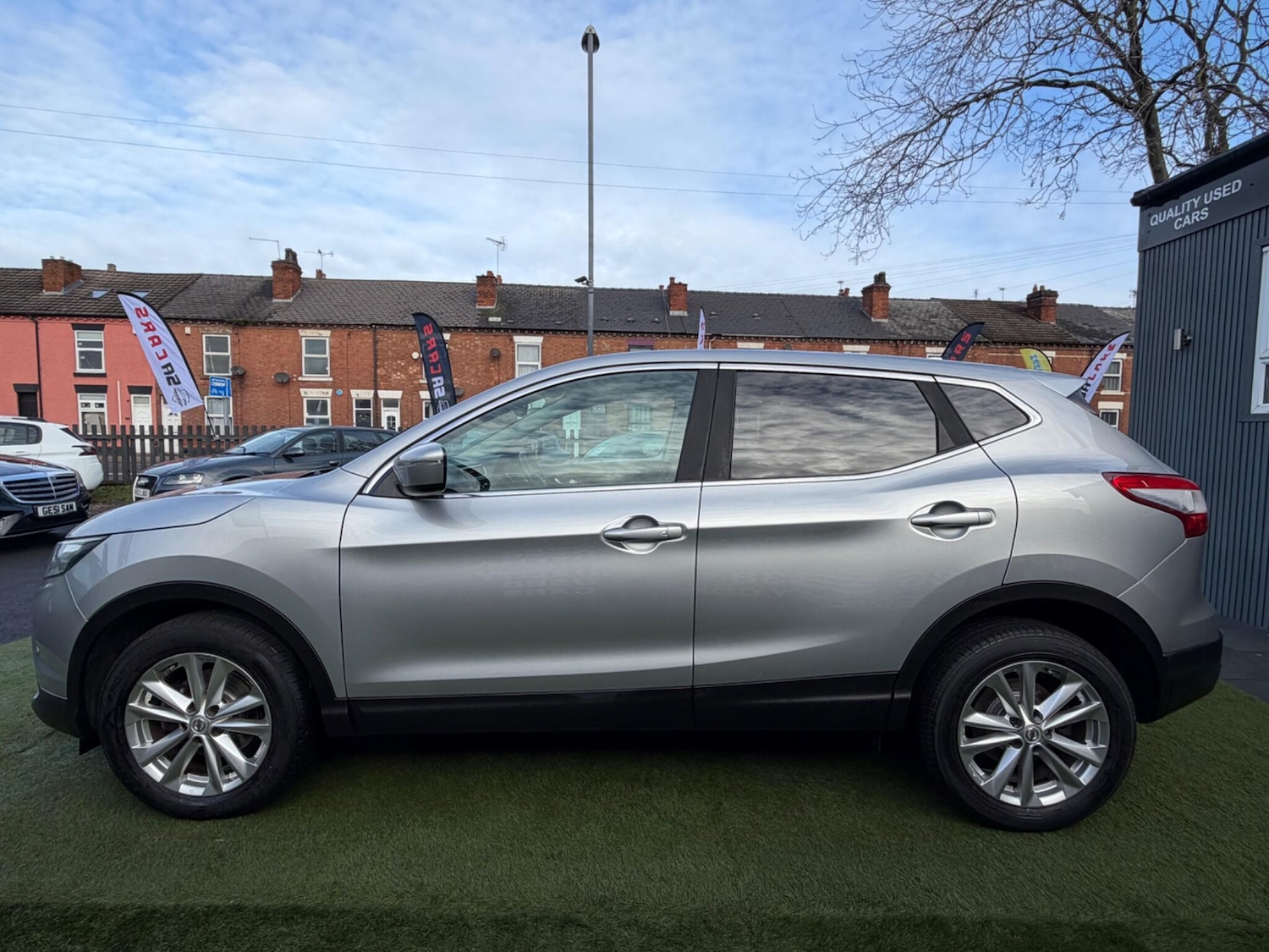 Used Nissan Qashqai 2014 for sale - 77351471: Photo 8