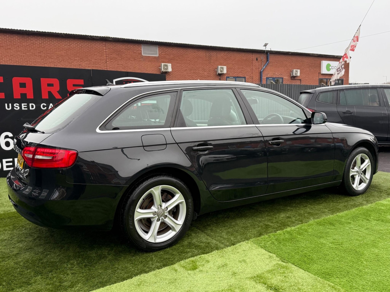 Used Audi A4 2013 for sale - 76801735: Photo 17