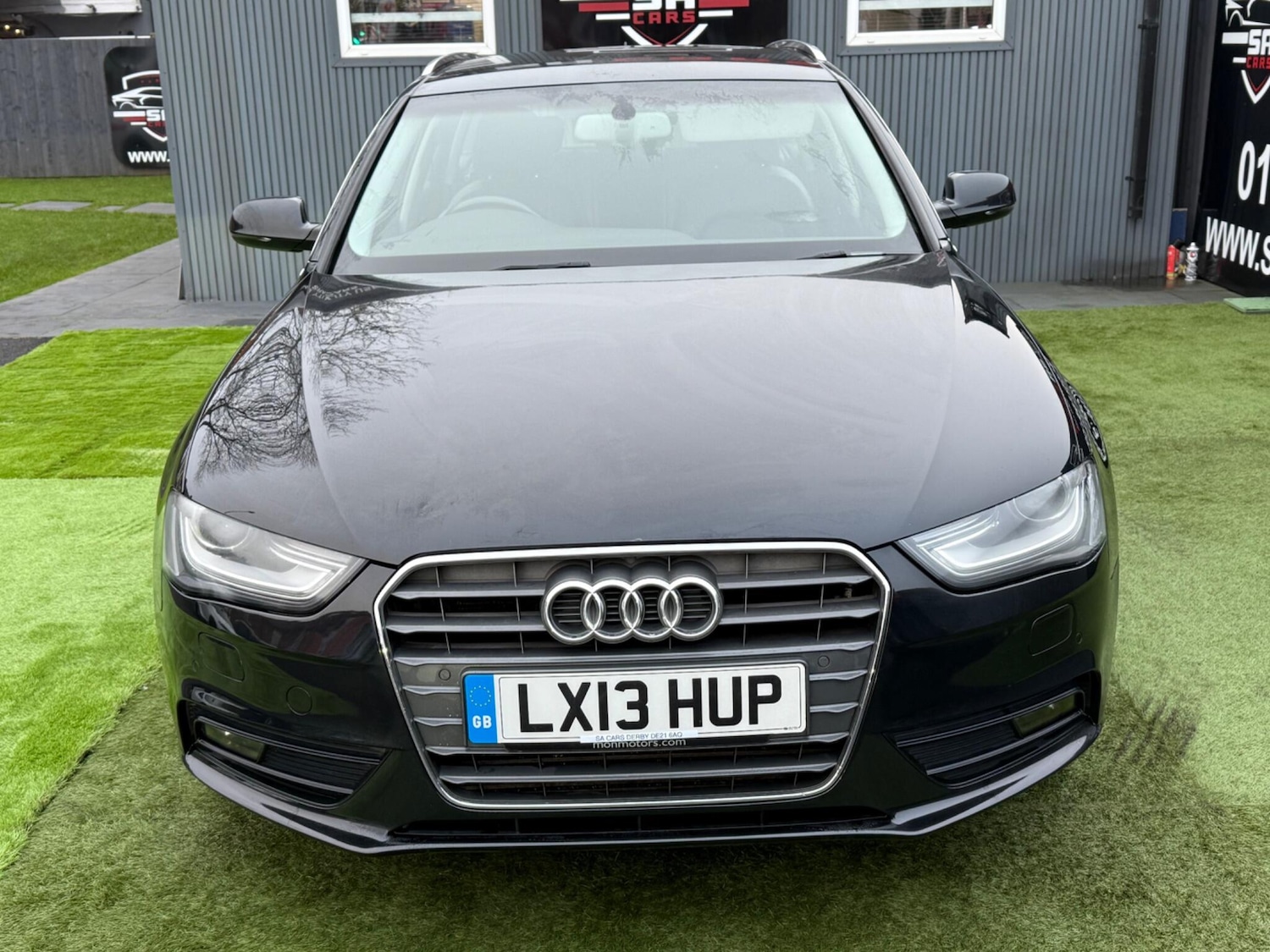 Used Audi A4 2013 for sale - 76801735: Photo 4