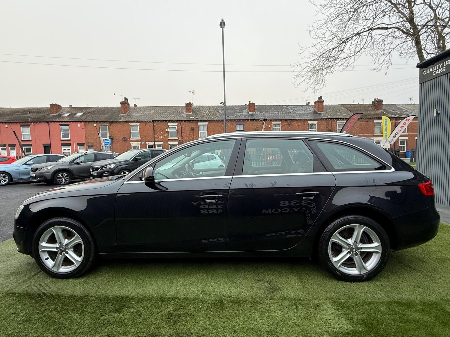 Used Audi A4 2013 for sale - 76801735: Photo 8