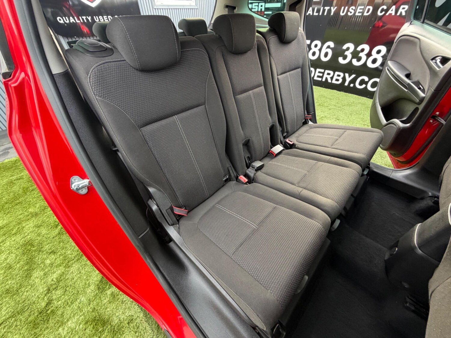 Used Vauxhall Zafira 2013 for sale - 77484178: Photo 31