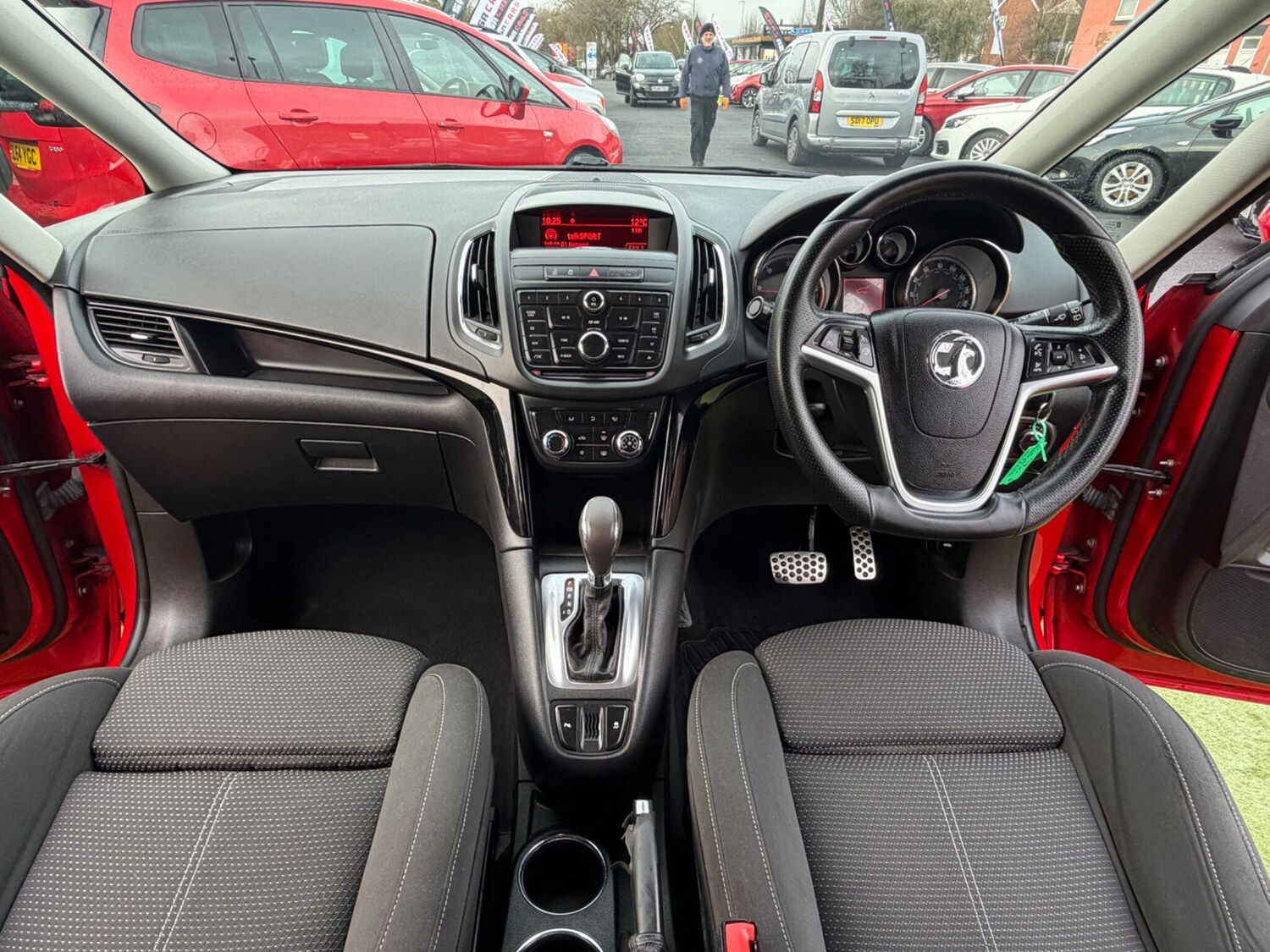 Used Vauxhall Zafira 2013 for sale - 77484178: Photo 38