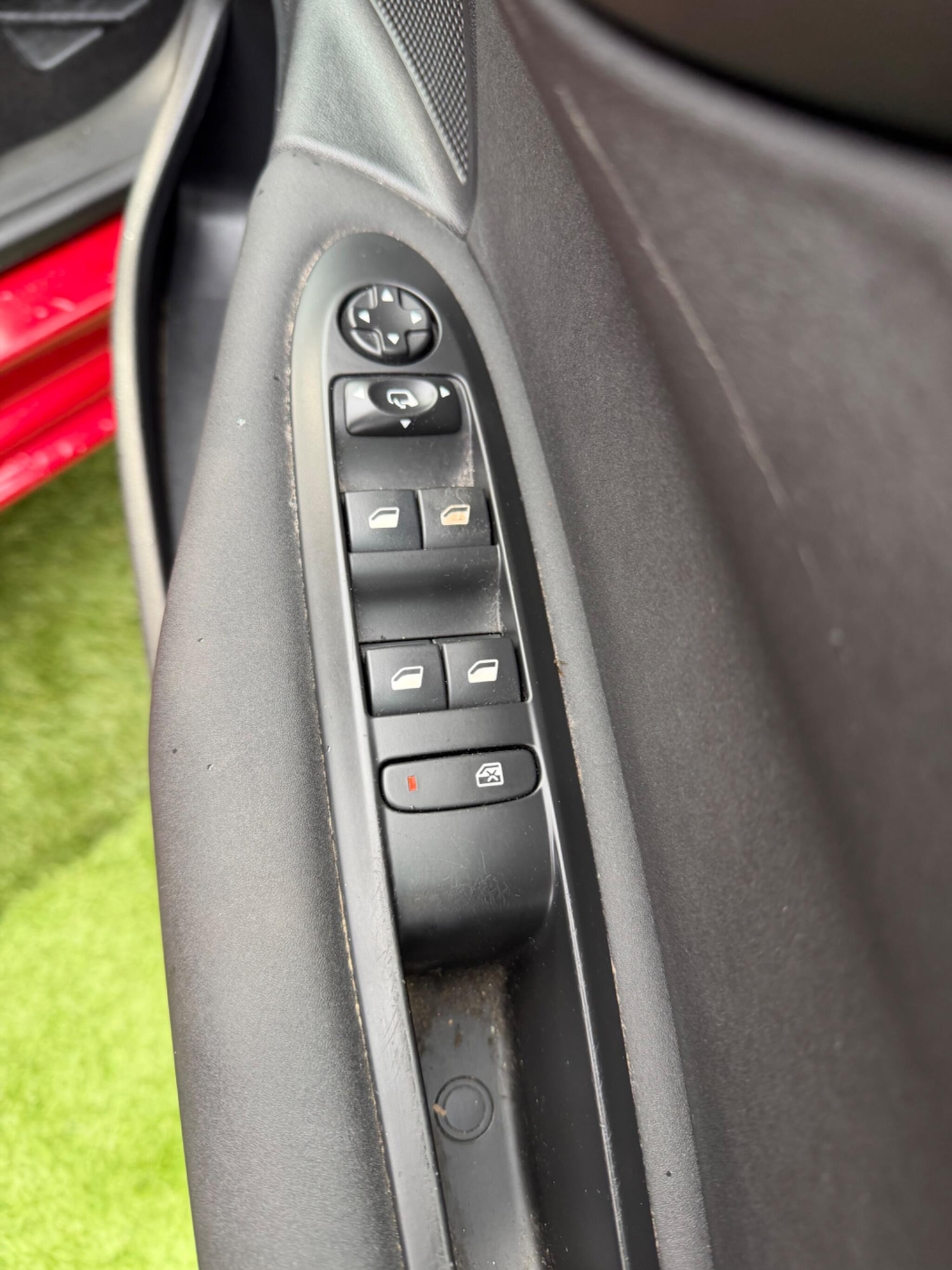 Used Citroen C4 2015 for sale - 77892486: Photo 25