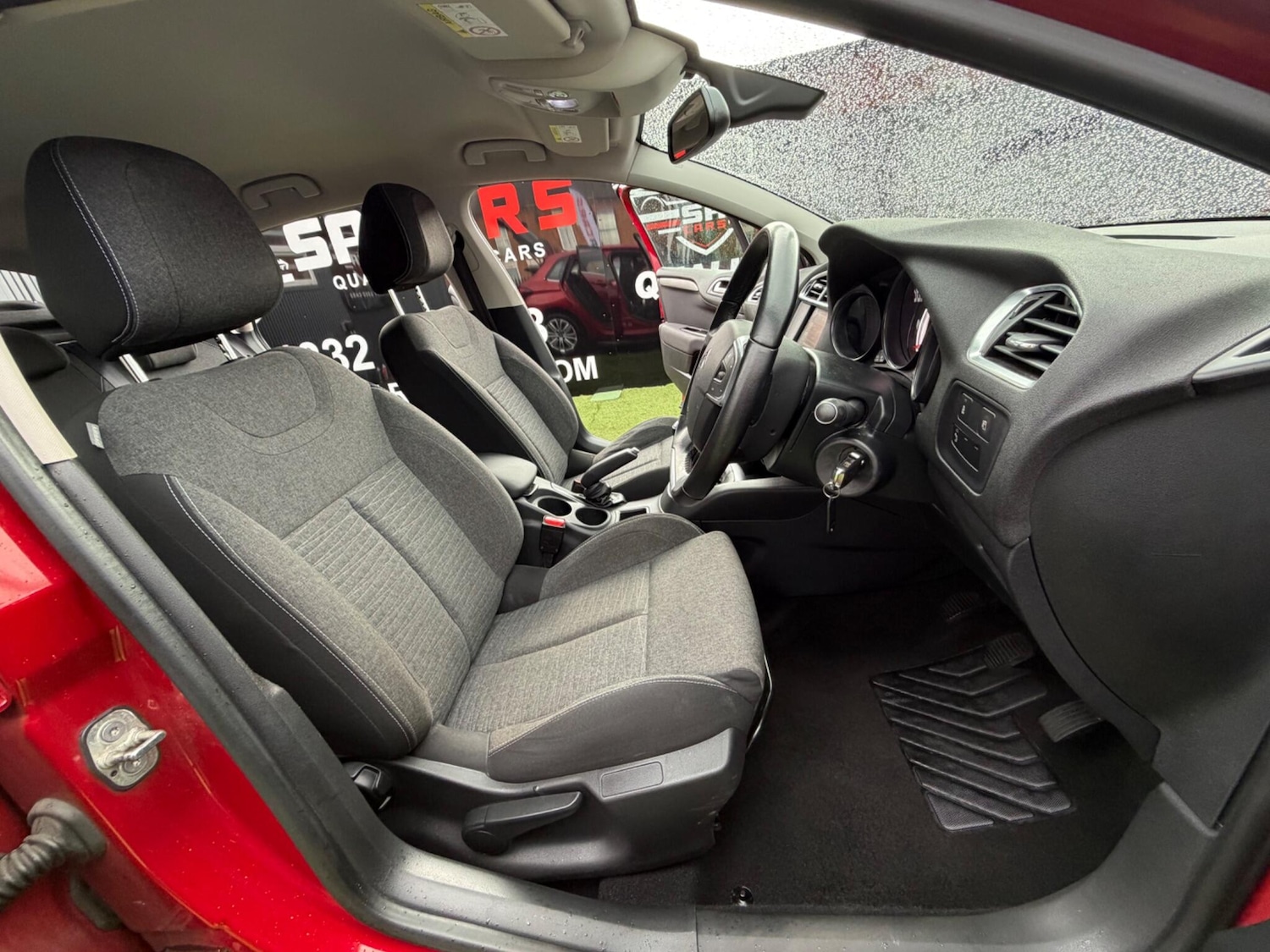 Used Citroen C4 2015 for sale - 77892486: Photo 27