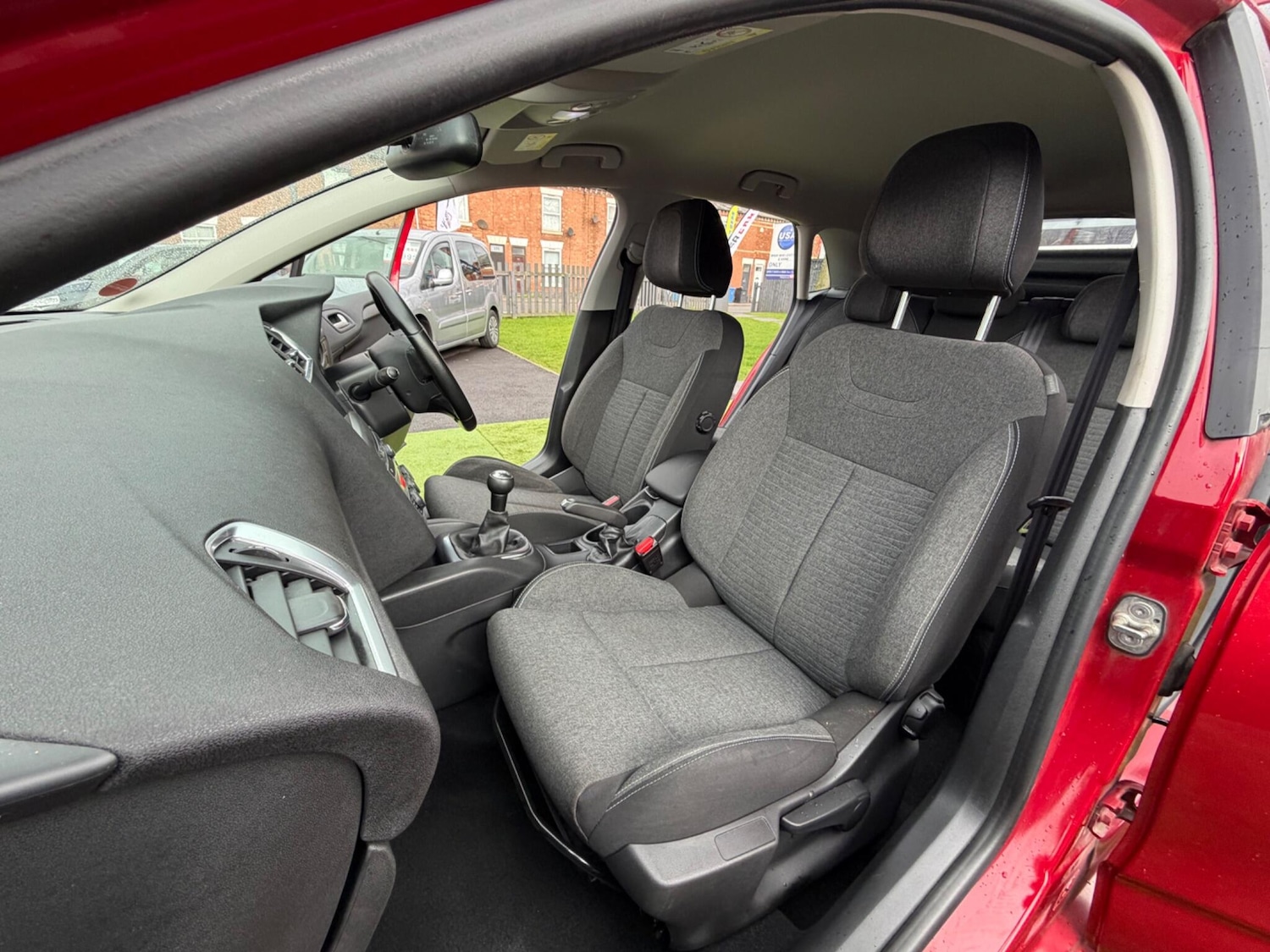 Used Citroen C4 2015 for sale - 77892486: Photo 30