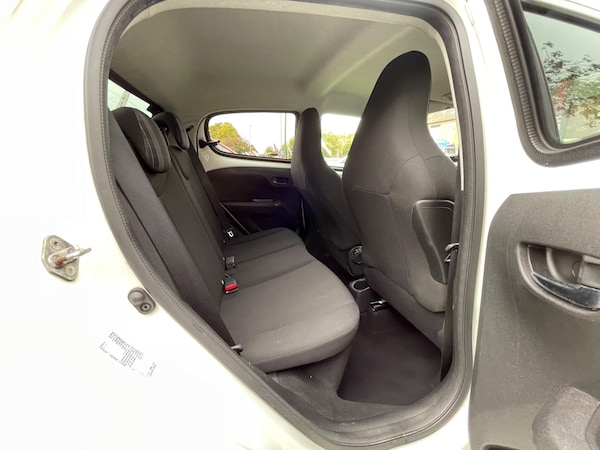 Used Peugeot 108 2019 for sale - 76122776: Photo 27