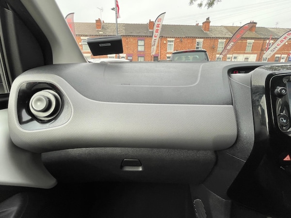 Used Peugeot 108 2019 for sale - 76122776: Photo 40