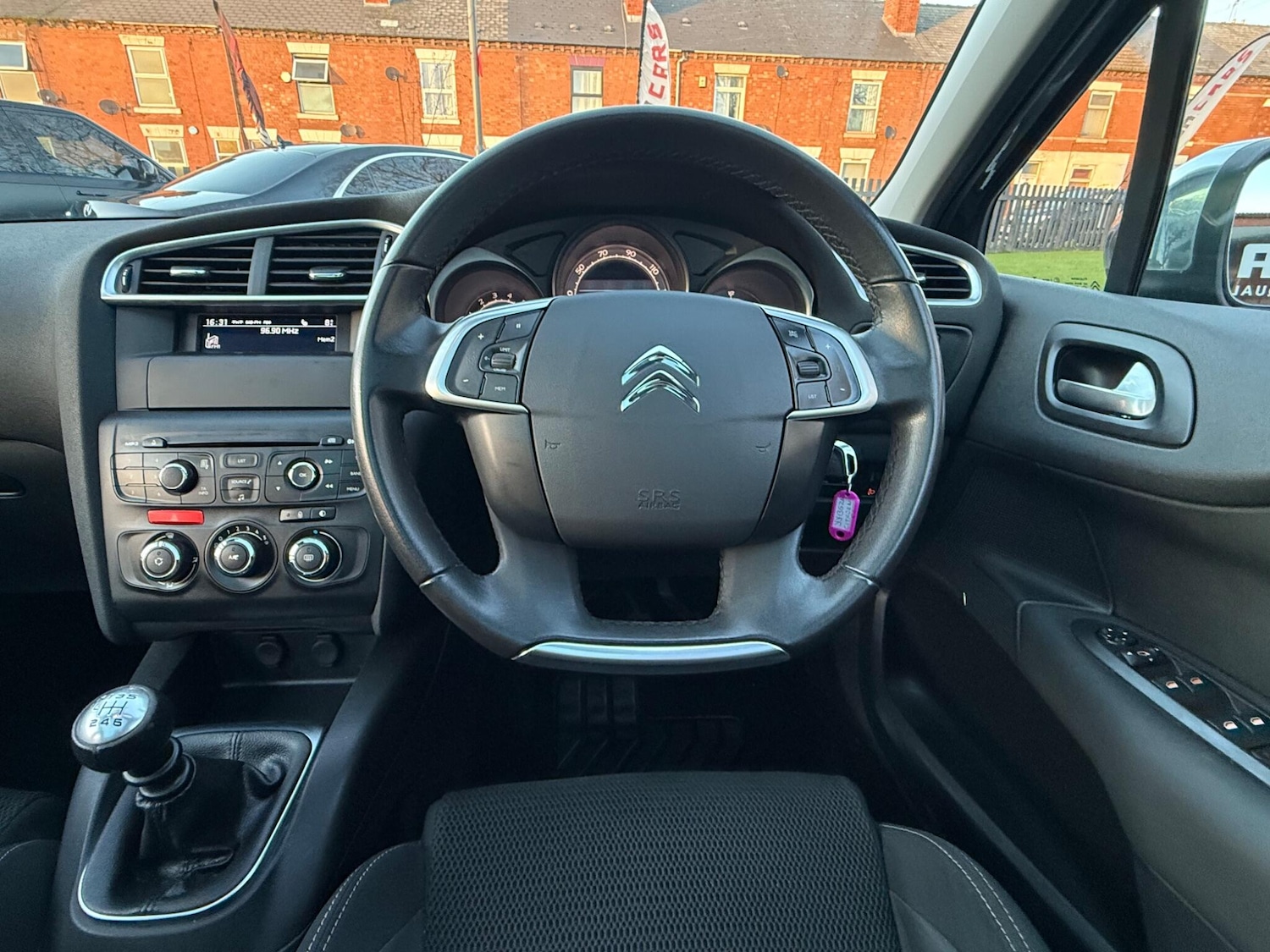 Used Citroen C4 2013 for sale - 76703612: Photo 30