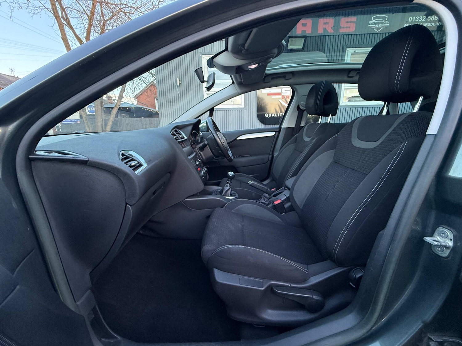 Used Citroen C4 2013 for sale - 76703612: Photo 34